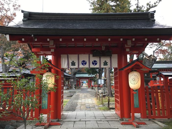 生島足島神社